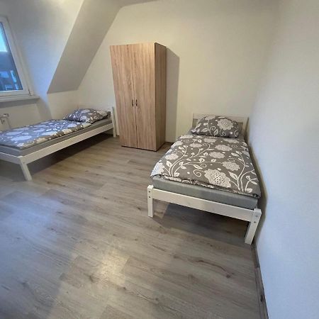 Top Monteurzimmer Duisburg Exteriér fotografie
